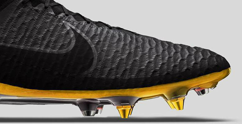 Black and gold deals magista